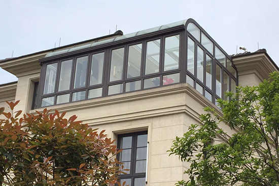 高效隔音門(mén)窗哪家好？當(dāng)屬伊盾門(mén)窗制造！112701