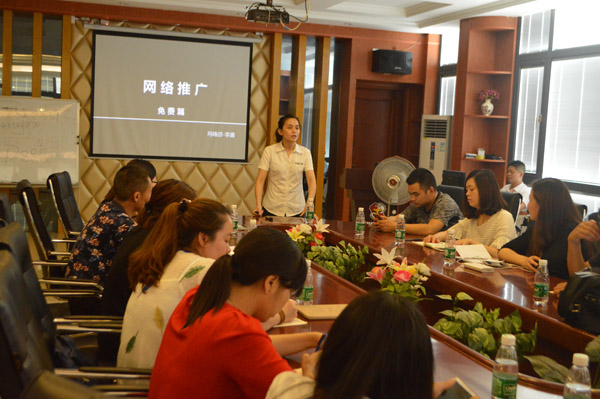 門窗加盟伊盾門窗金牌店長培訓