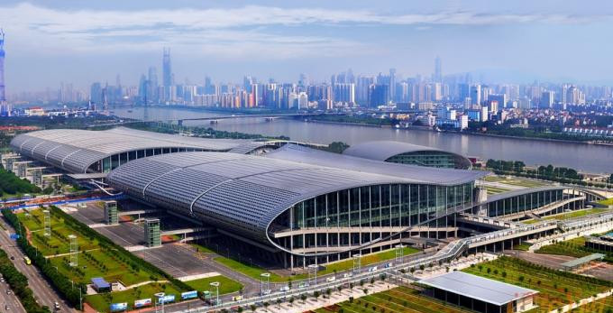 鋁合金門窗加盟伊盾門窗