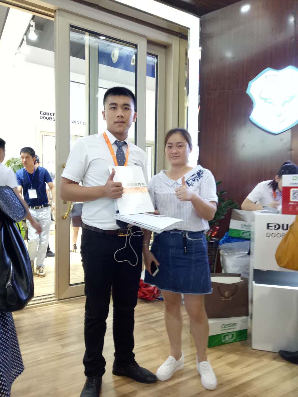 門窗加盟伊盾門窗