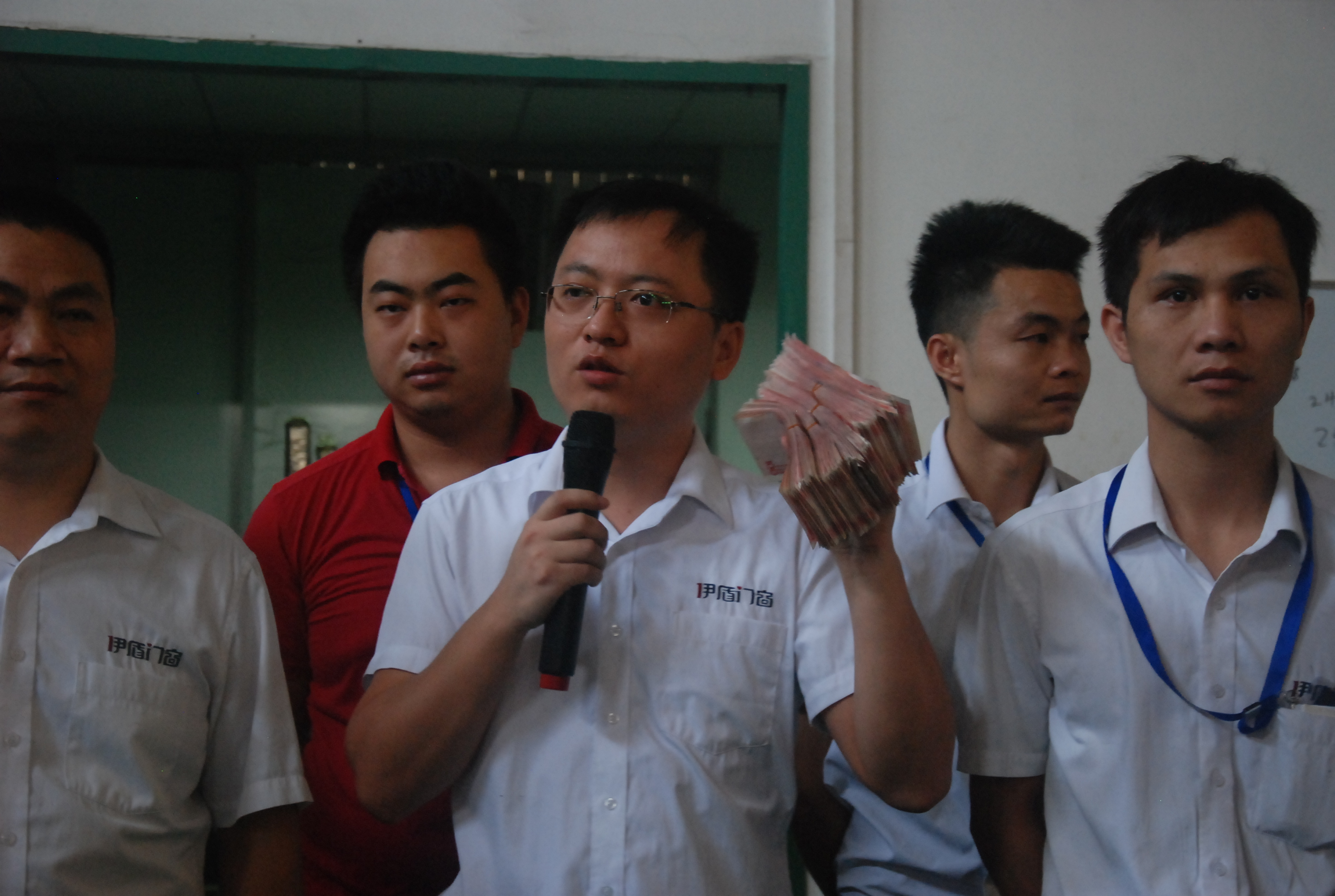 門窗加盟伊盾門窗