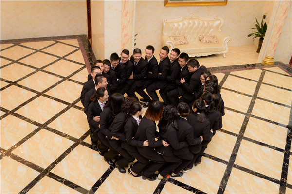 門(mén)窗廠家伊盾門(mén)窗